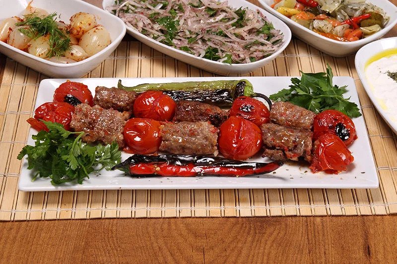 Domatesli Kebap